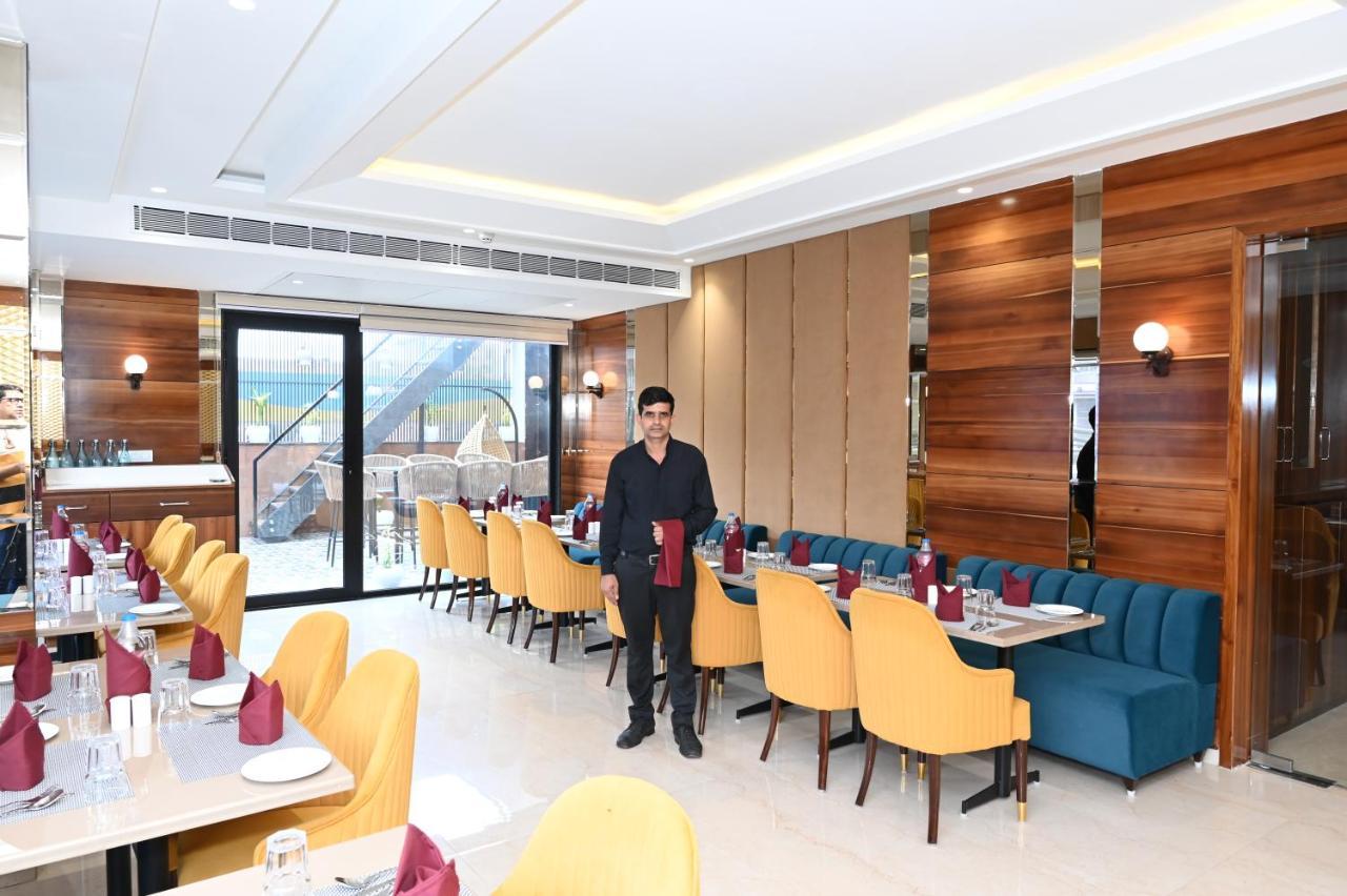 Hotel Classio Royale Amritsar Exterior foto